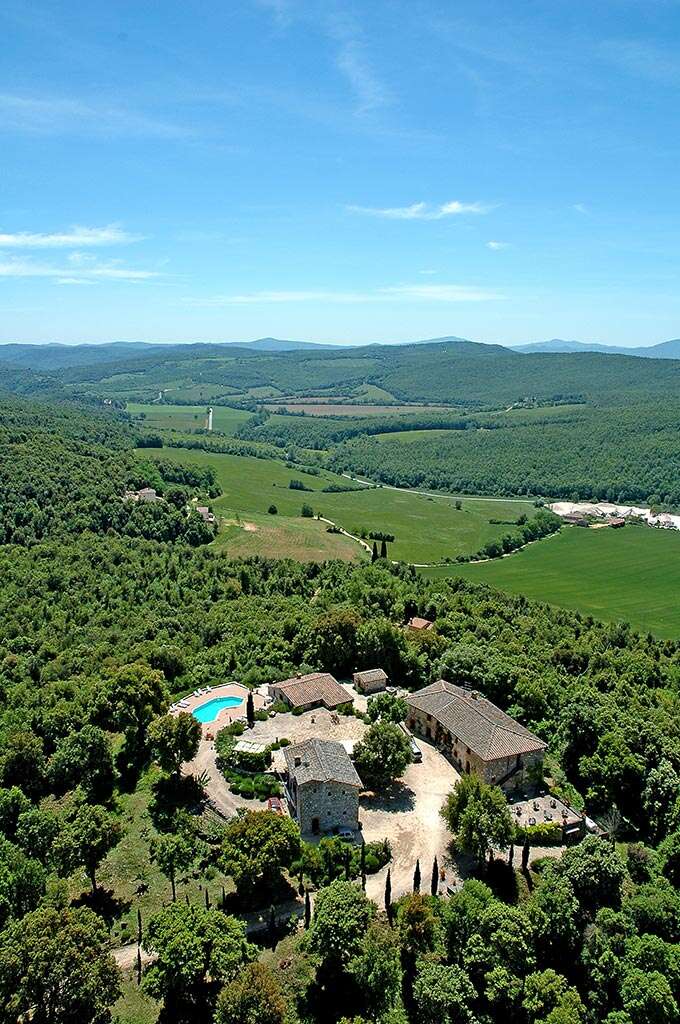 Aerial view of Podere la Castellina - Holiday accommodation in the heart of Tuscany